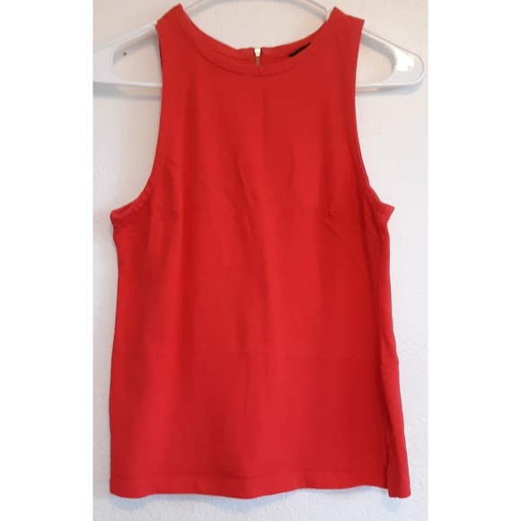 Banana Republic Tops - Banana republic coral sleeveless zipper back top